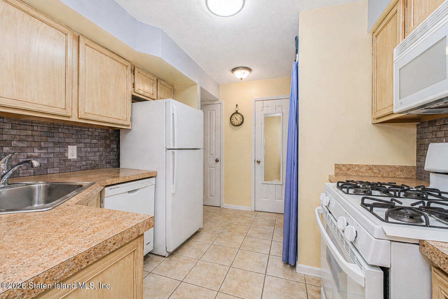 214 Ilyssa Way Image 4