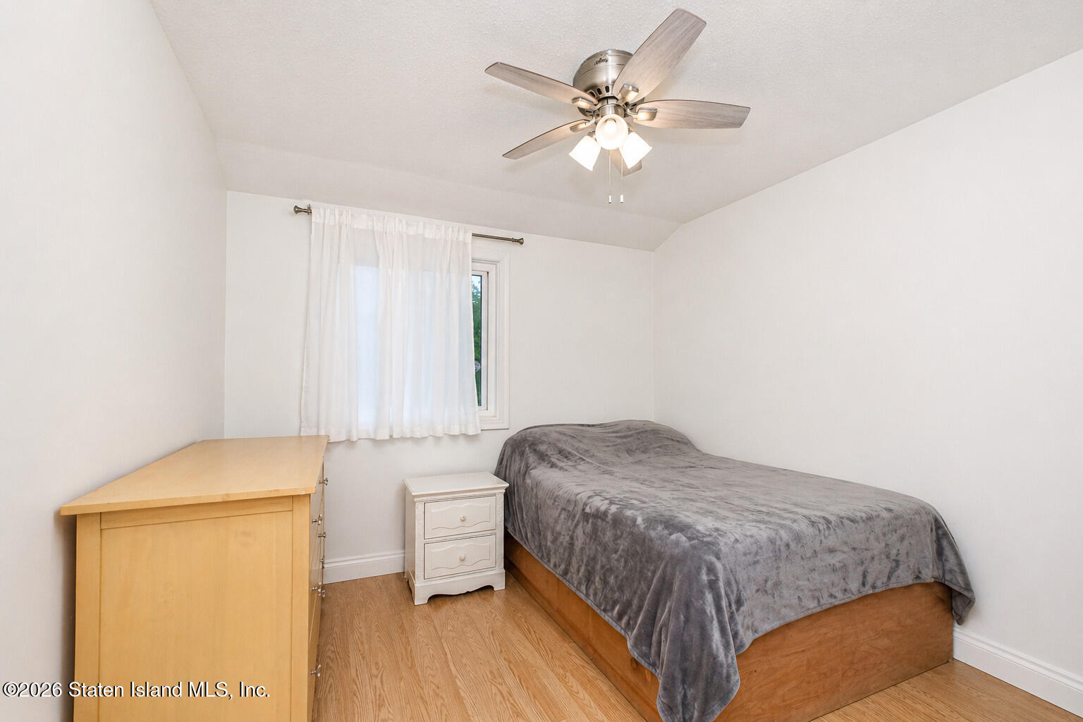 214 Ilyssa Way, Staten Island, NY, 10312 image 11