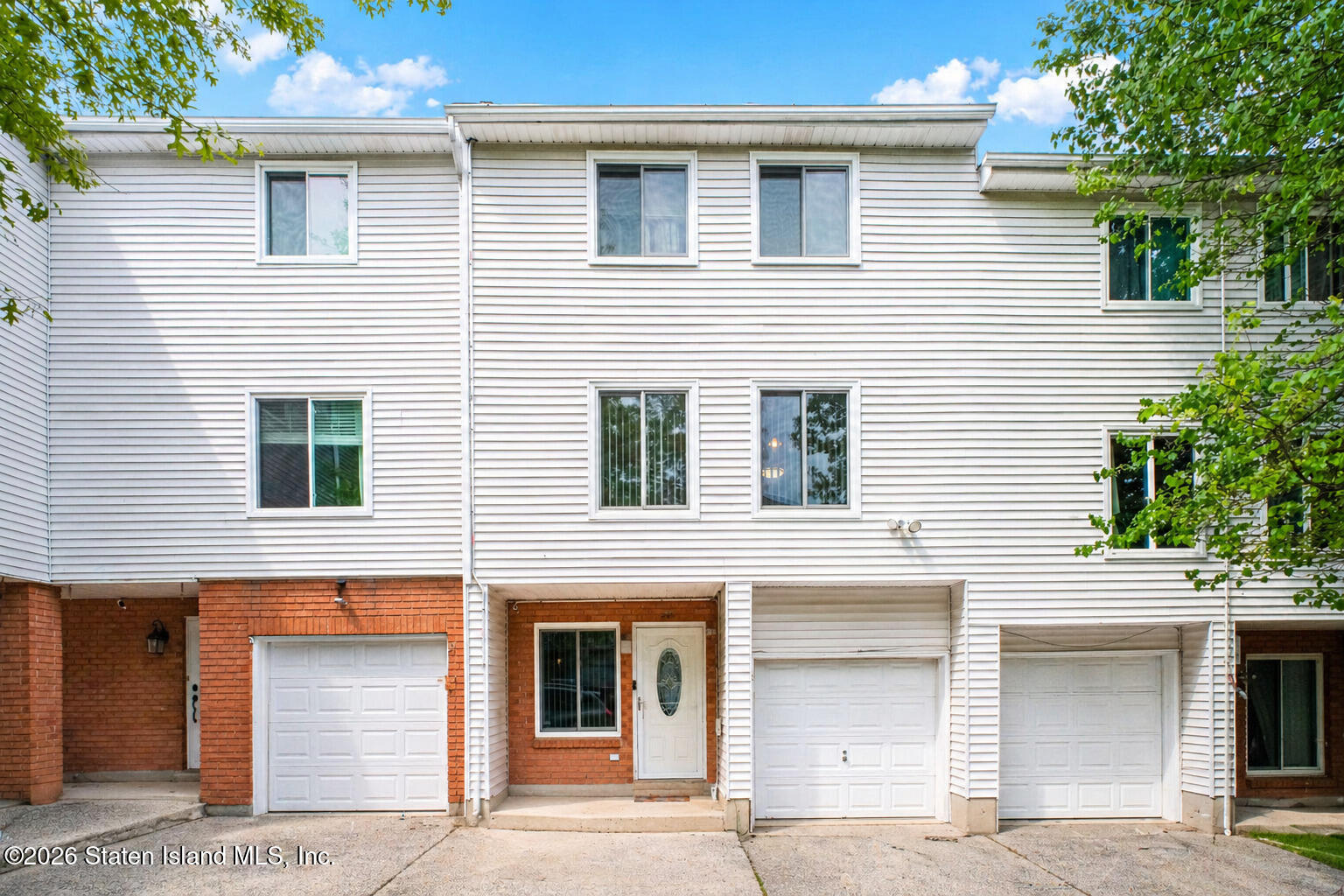 235 Ilyssa Way Image 1