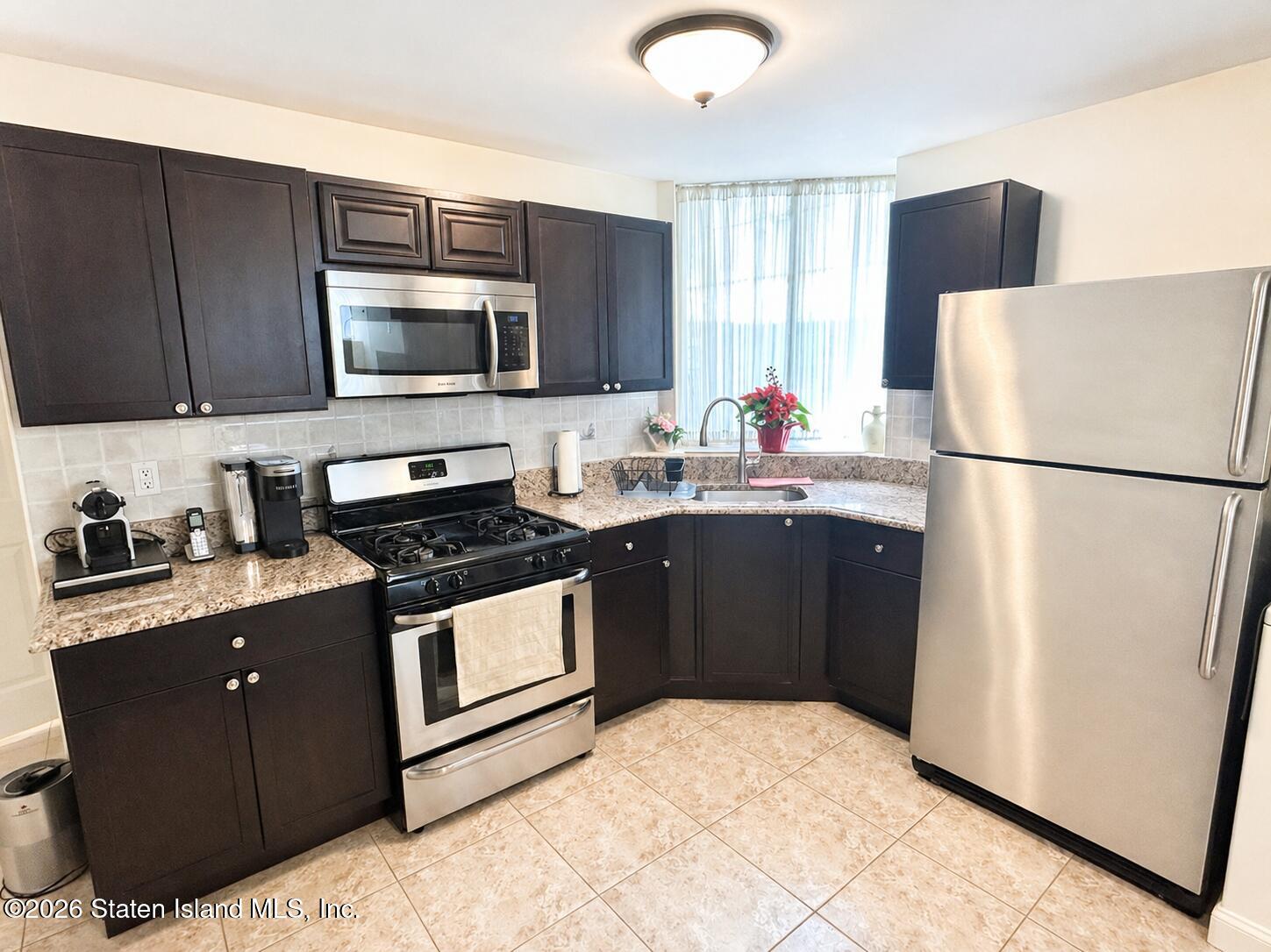 40 Seguine Loop, Staten Island, NY, 10309 image 19
