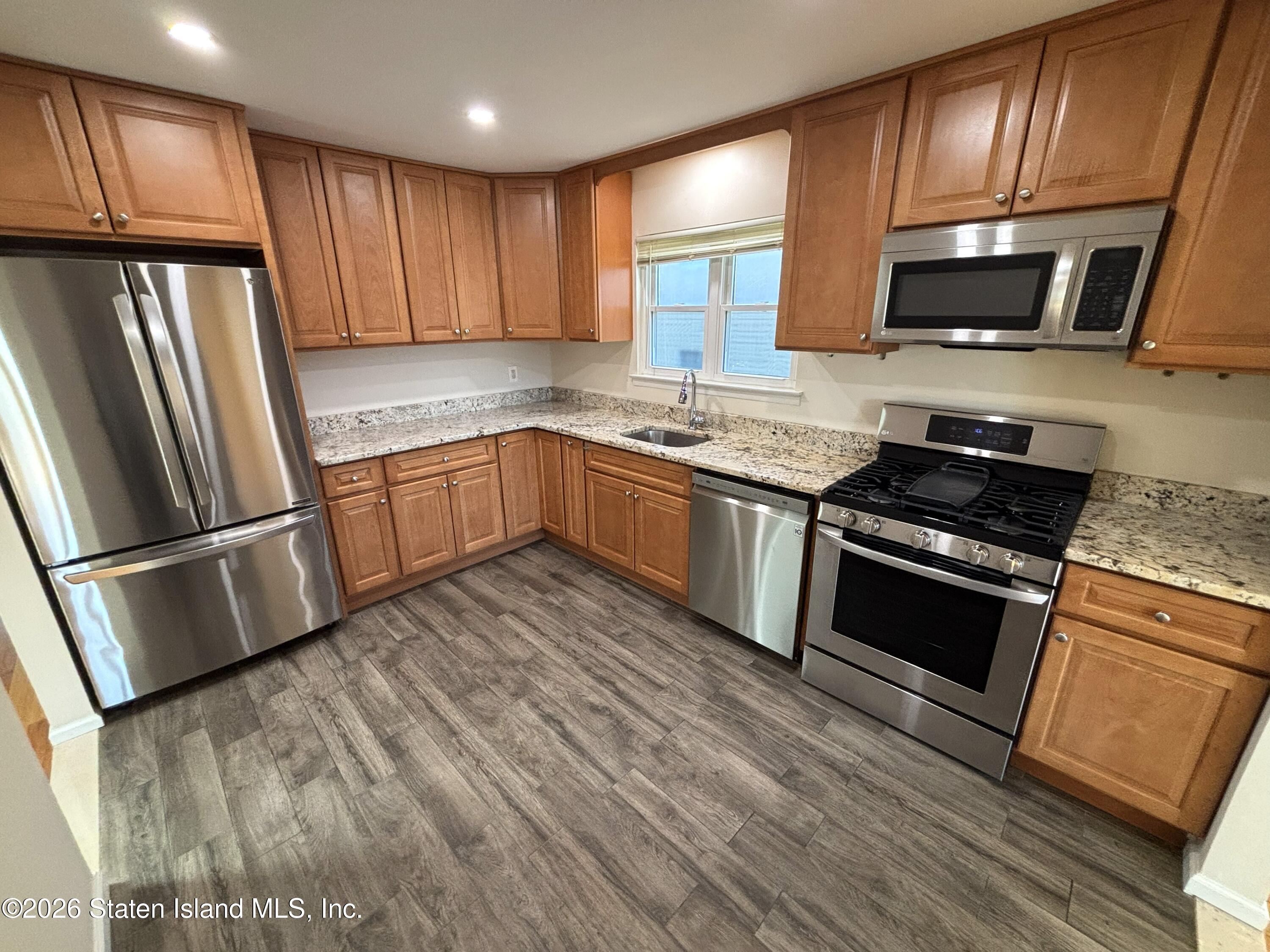 51 Elwood Avenue, Staten Island, NY, 10314 image 6