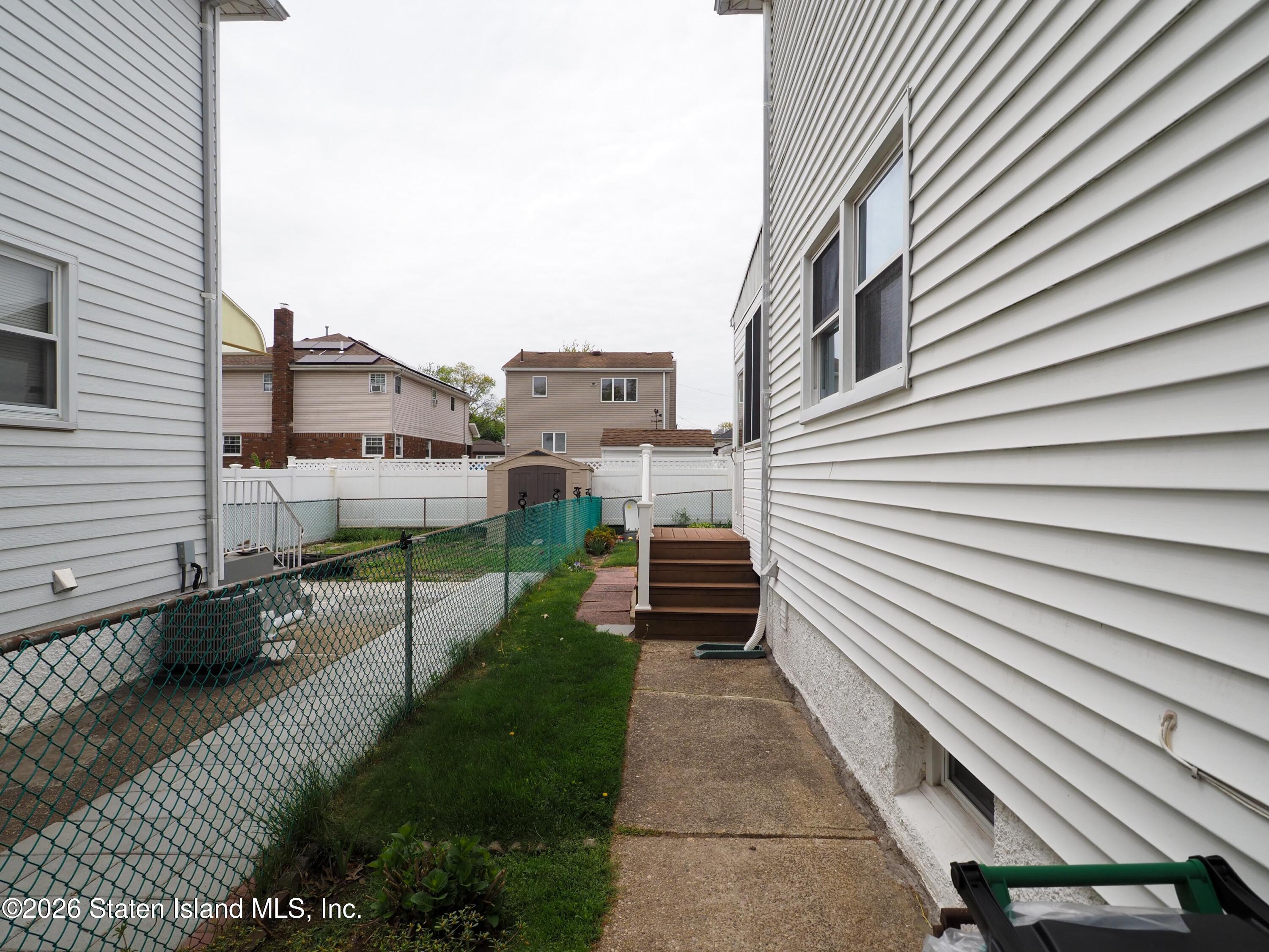 194 Benton Avenue, Staten Island, NY, 10305 image 19