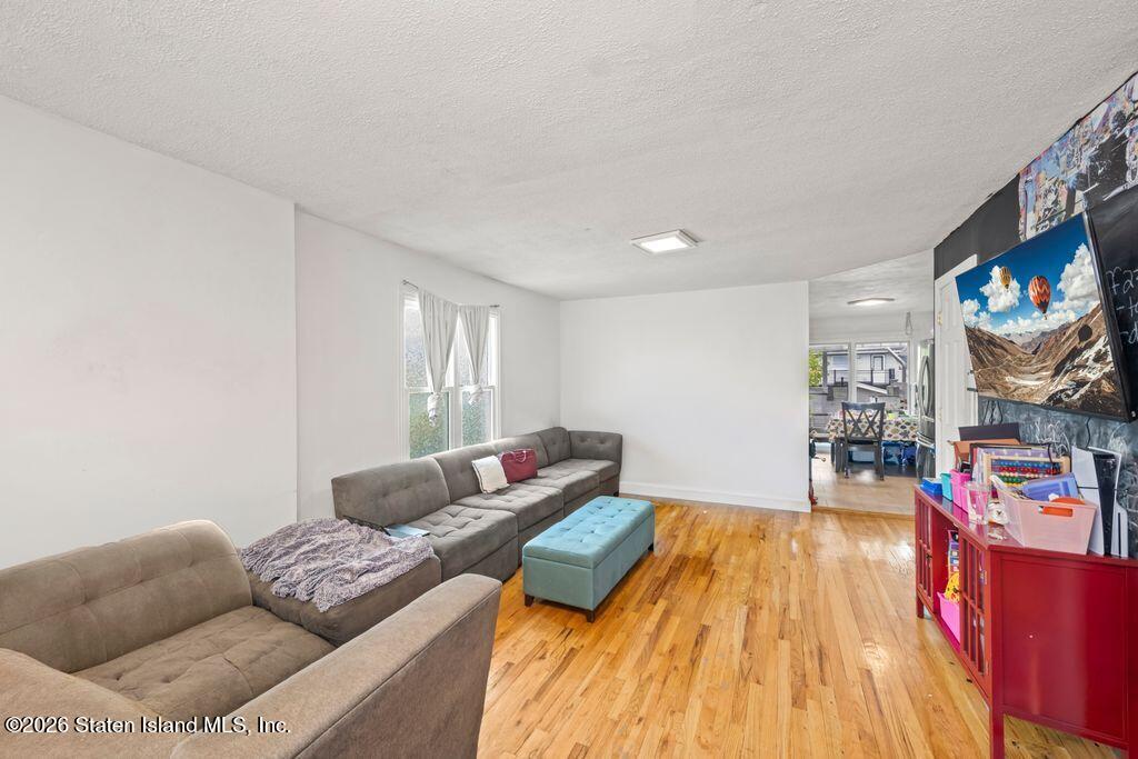 395 Hillman Avenue, Staten Island, NY, 10314 image 13
