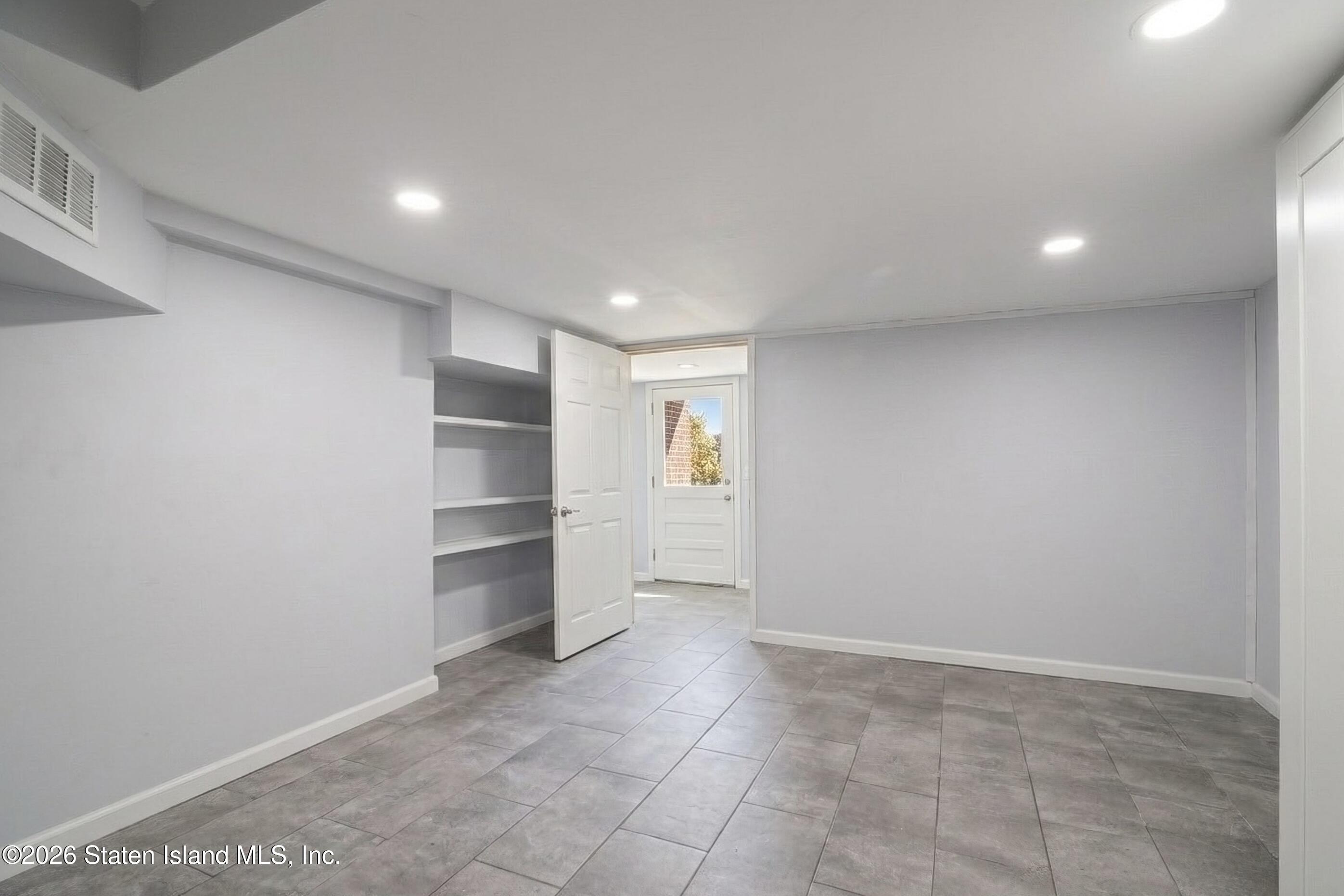 755 Woolley Avenue, Staten Island, NY, 10314 image 15