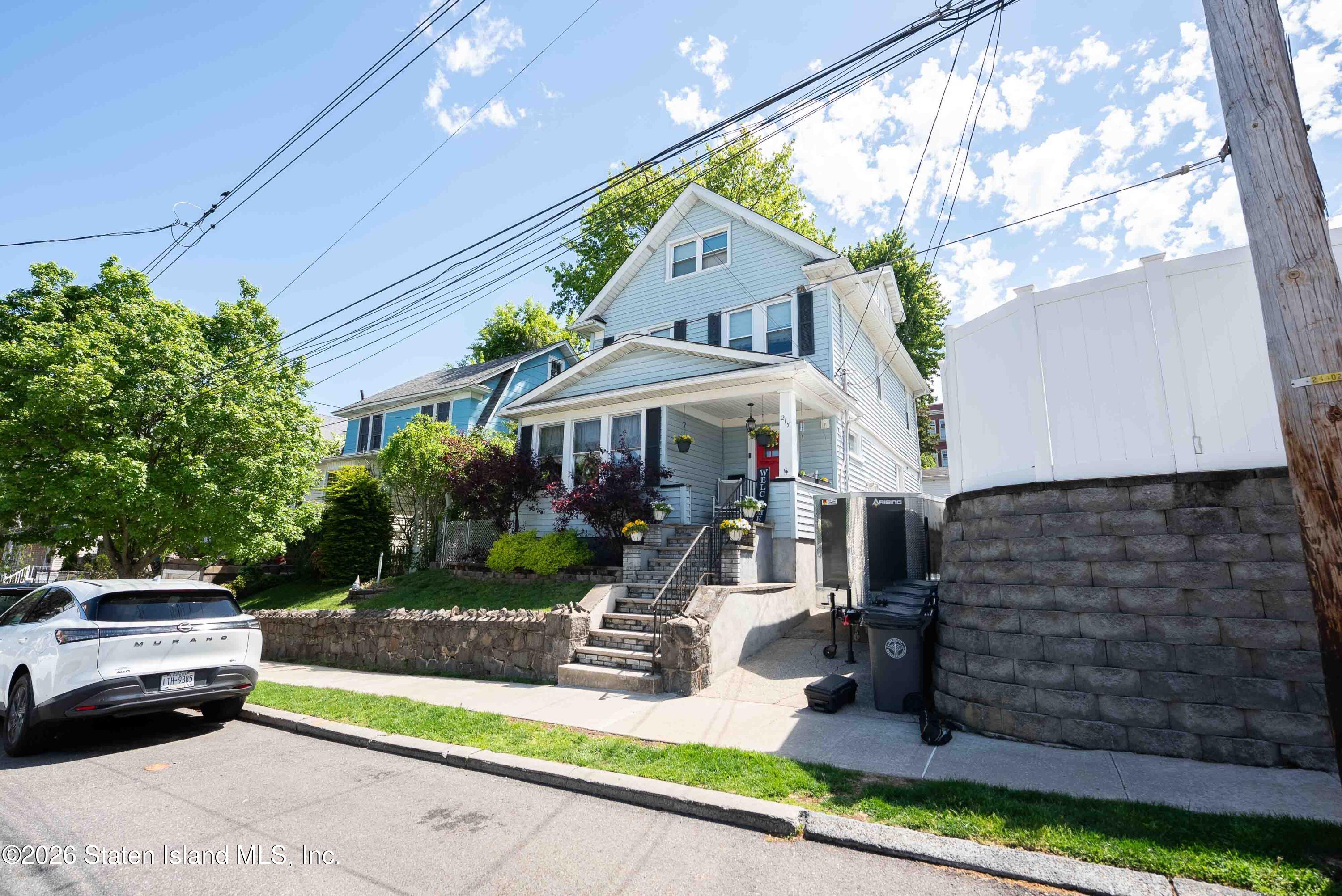 217 Willard Avenue Image 2