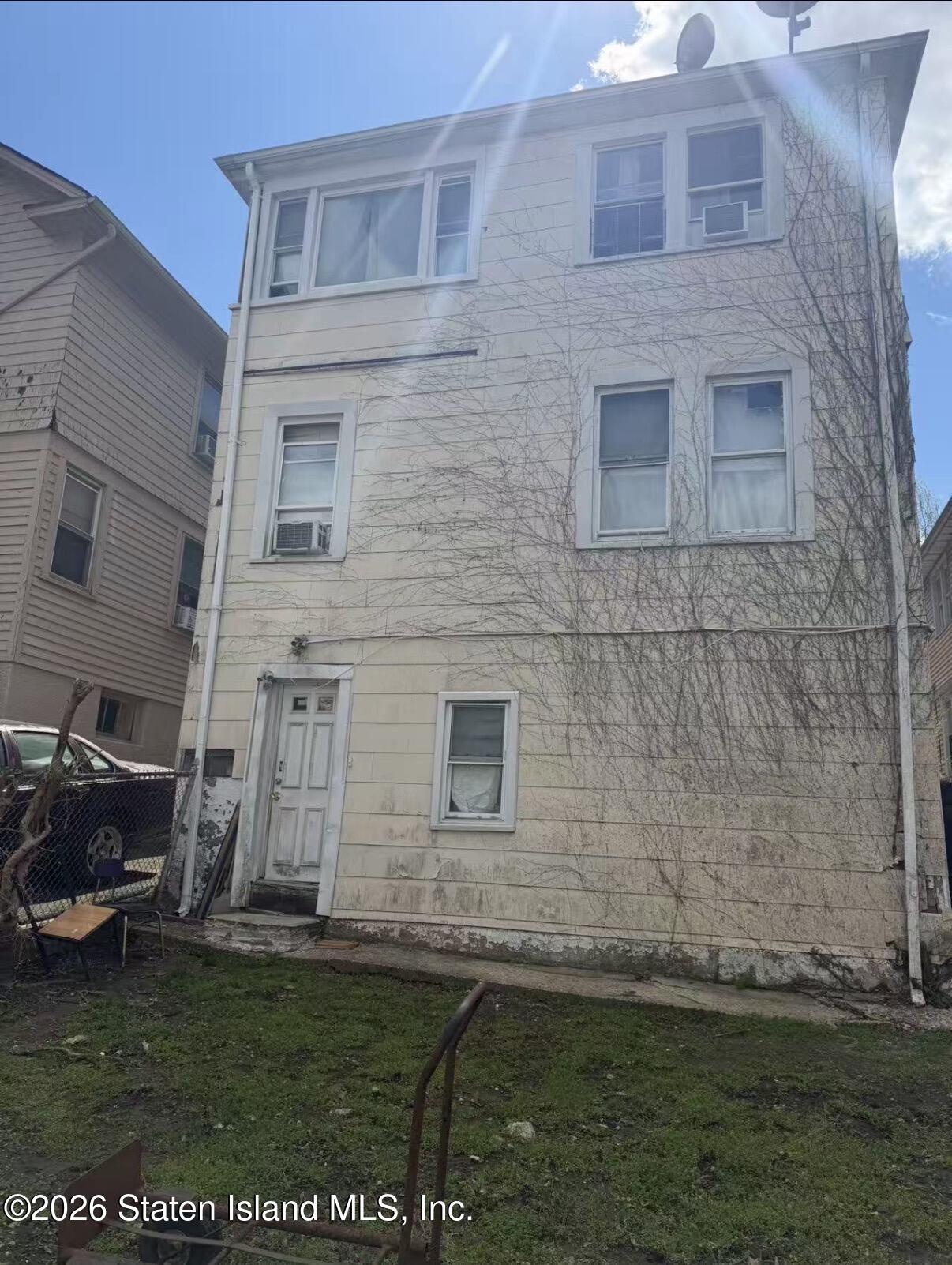 51 Taft Avenue, Staten Island, NY, 10301 image 14