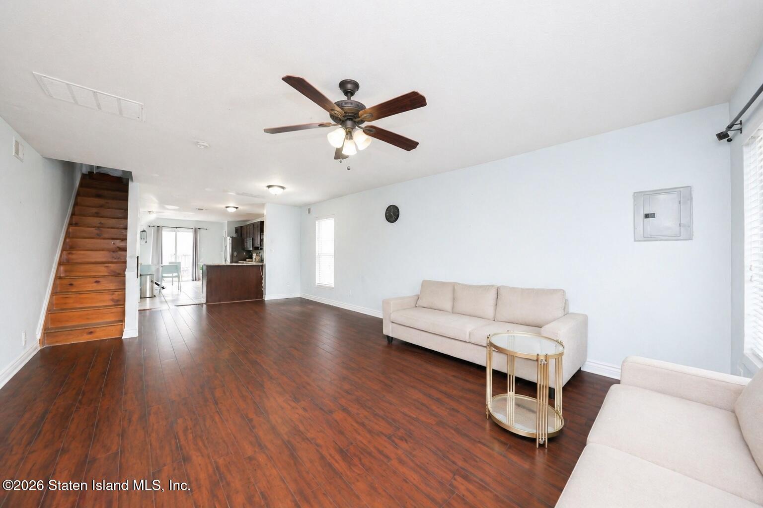21 Bentley Lane Image 4