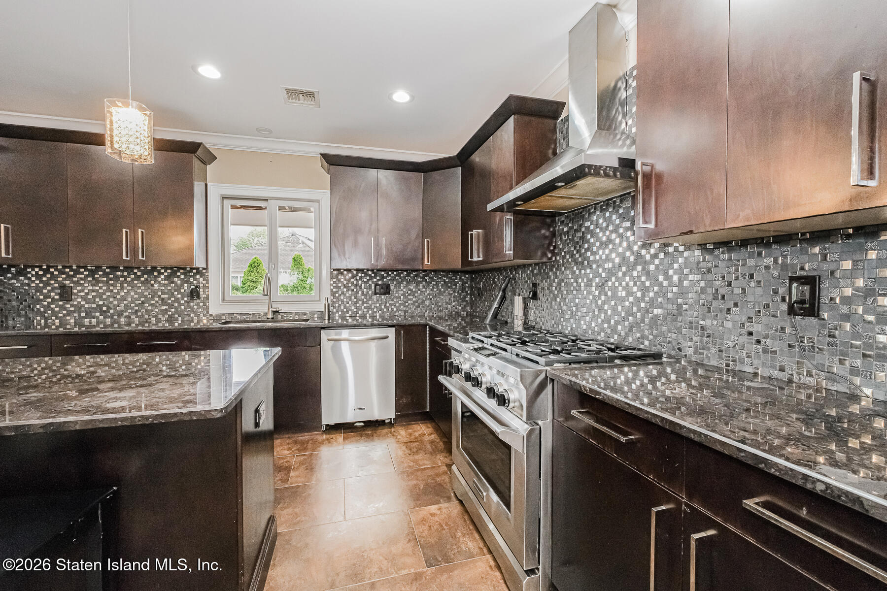 66 Pleasant Plains Avenue, Staten Island, NY, 10309 image 17