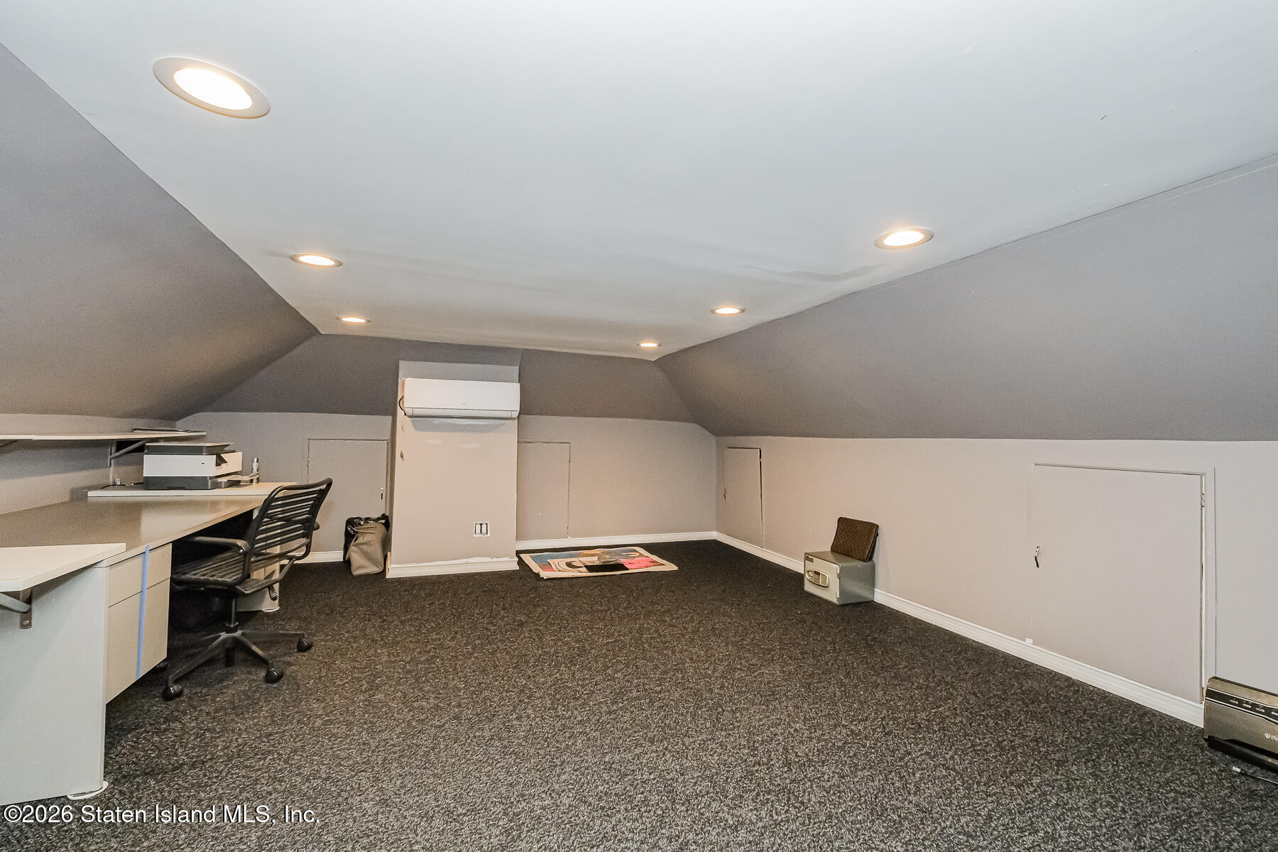 66 Pleasant Plains Avenue, Staten Island, NY, 10309 image 30