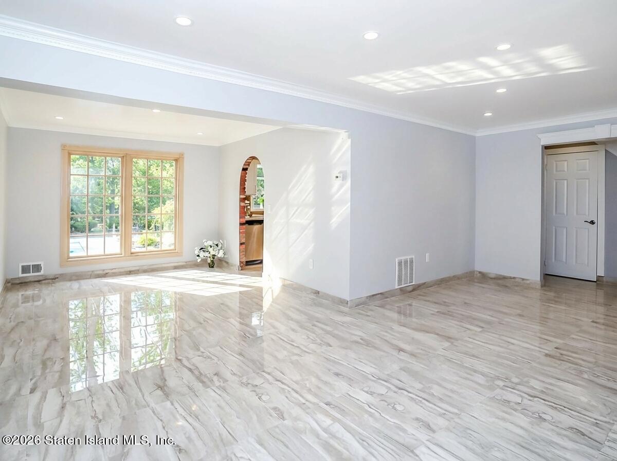 3569 Richmond Road, Staten Island, NY, 10306 image 6