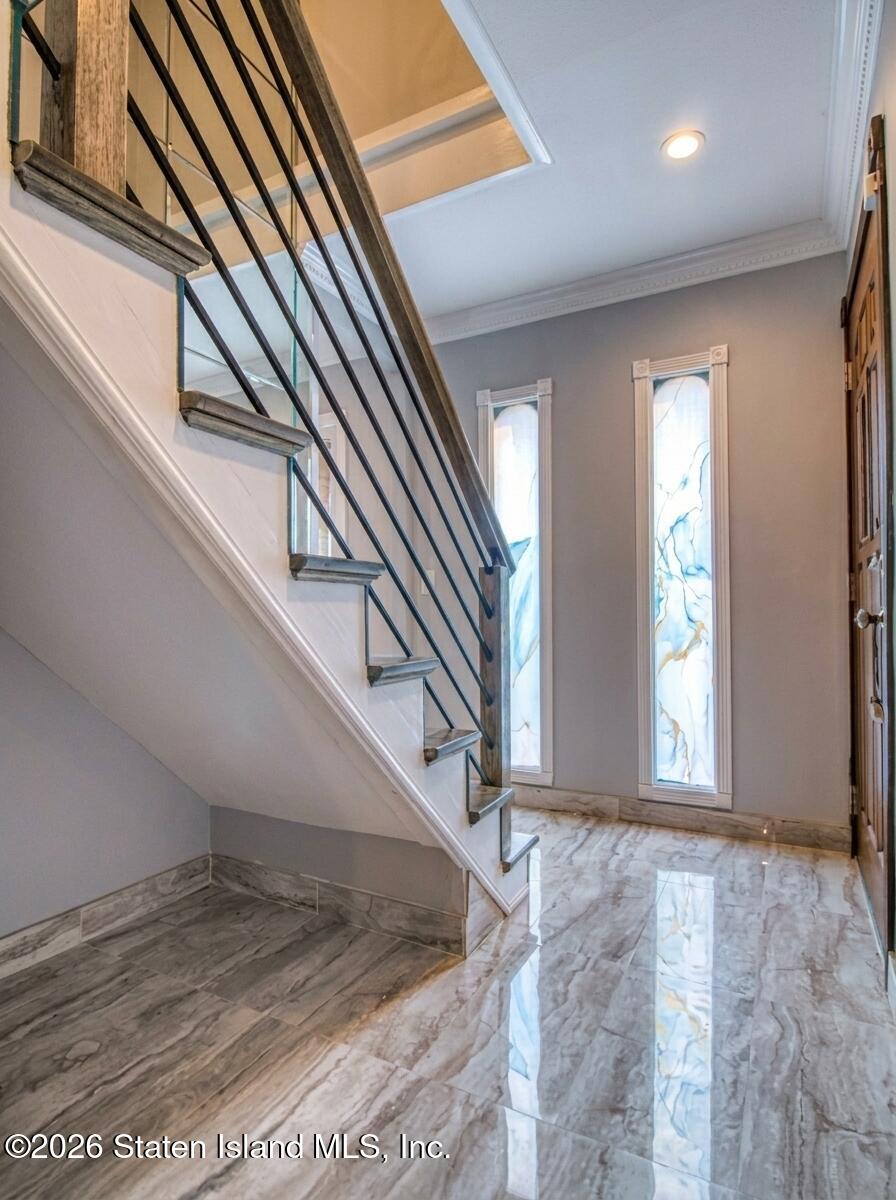 3569 Richmond Road Image 3