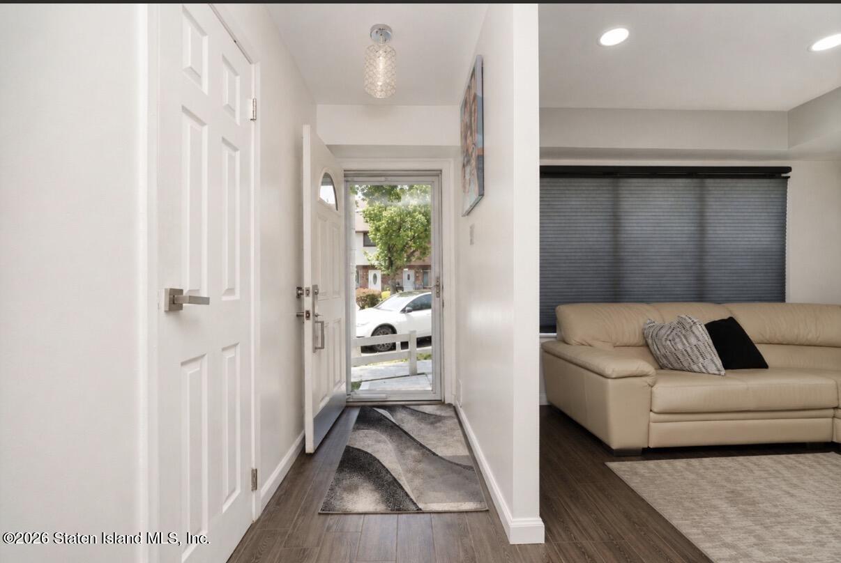 145 Rolling Hill Green, Staten Island, NY, 10312 image 13