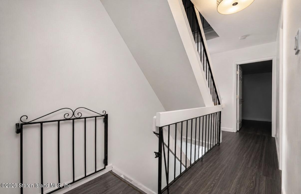 145 Rolling Hill Green, Staten Island, NY, 10312 image 24