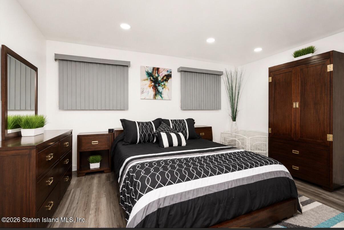 145 Rolling Hill Green, Staten Island, NY, 10312 image 27