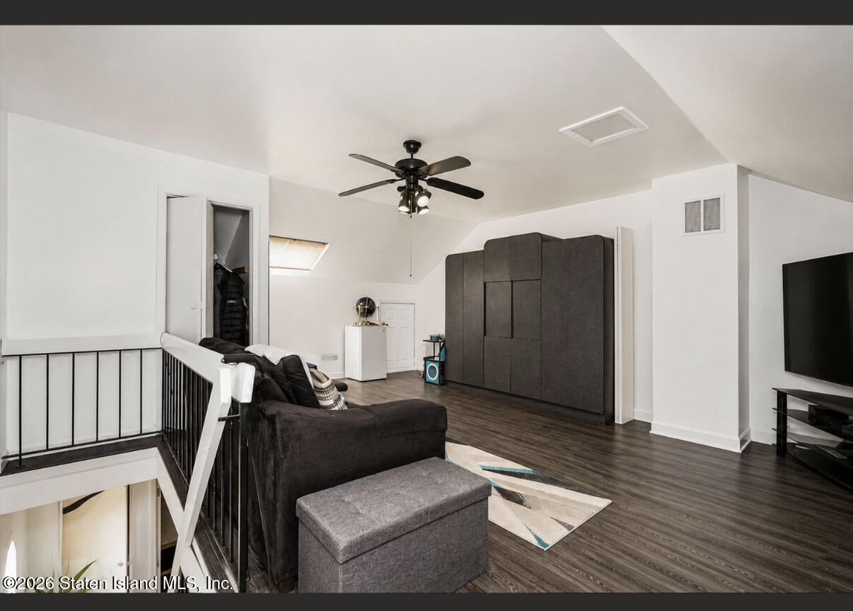 145 Rolling Hill Green, Staten Island, NY, 10312 image 29