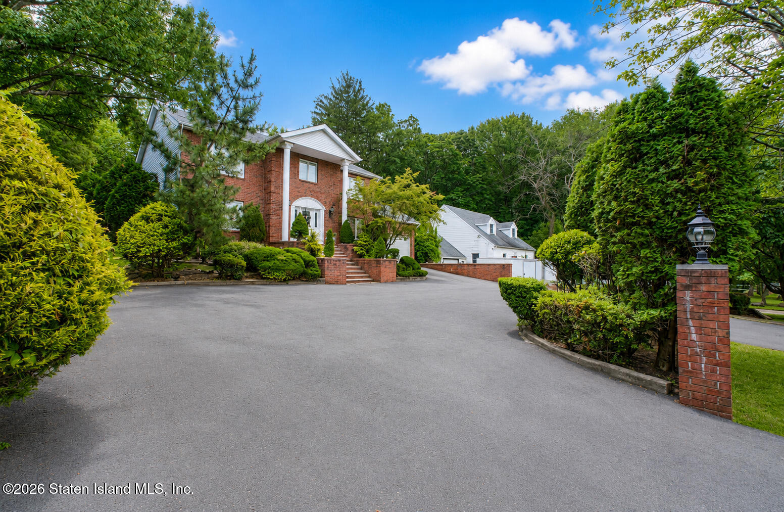 55 Arbutus Avenue Image 2