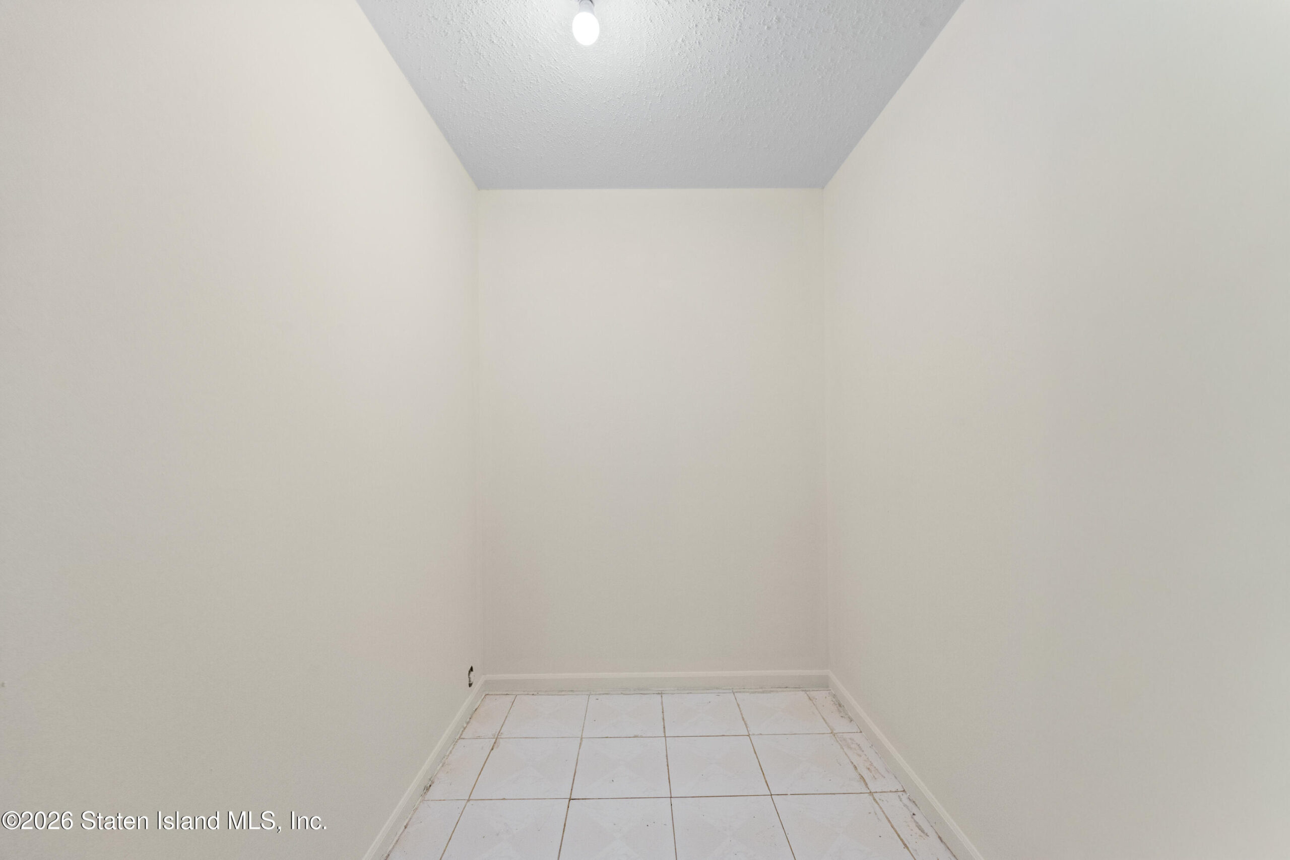 56 Emily Lane, Staten Island, NY, 10312 image 29