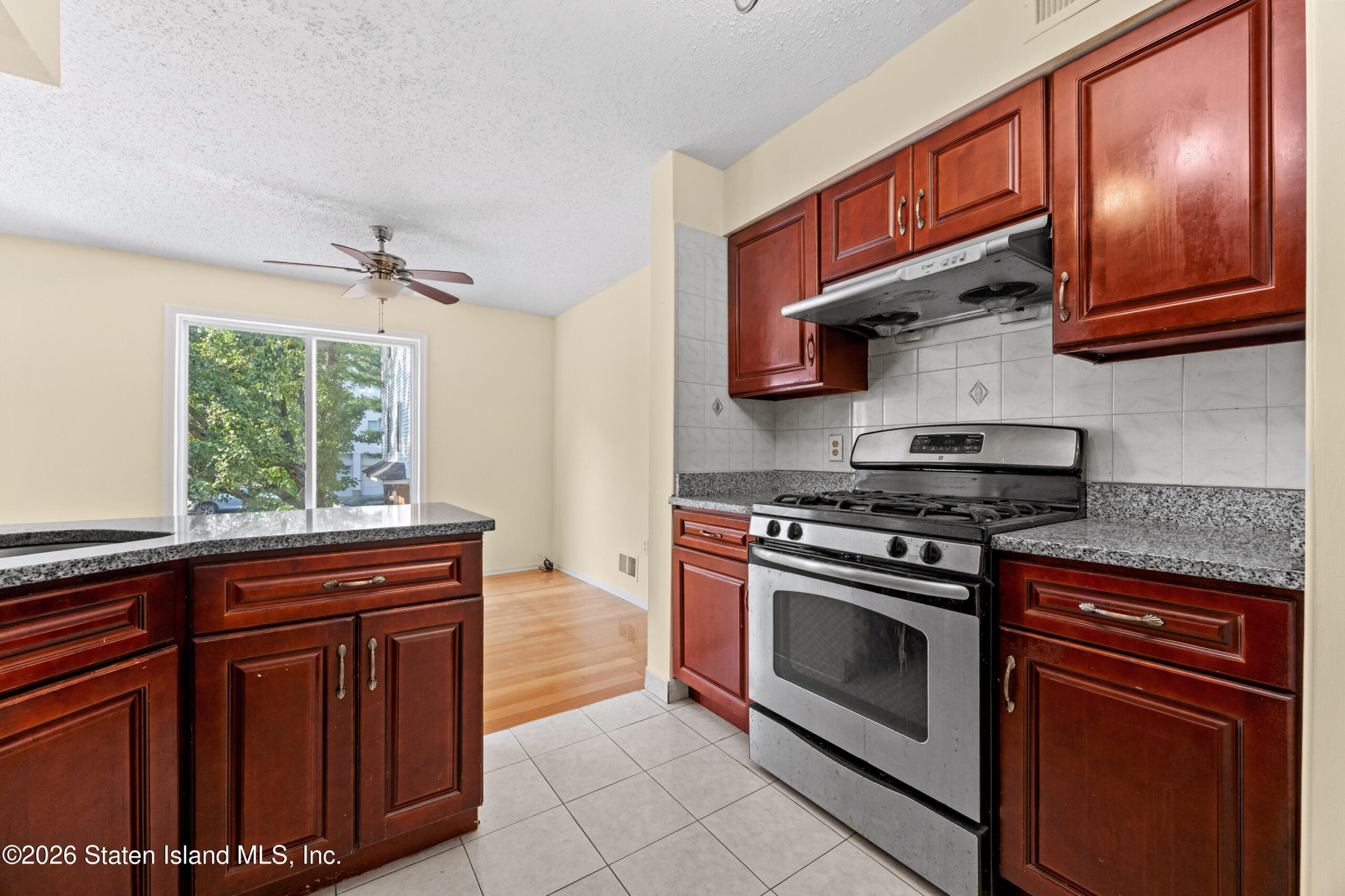 56 Emily Lane, Staten Island, NY, 10312 image 14