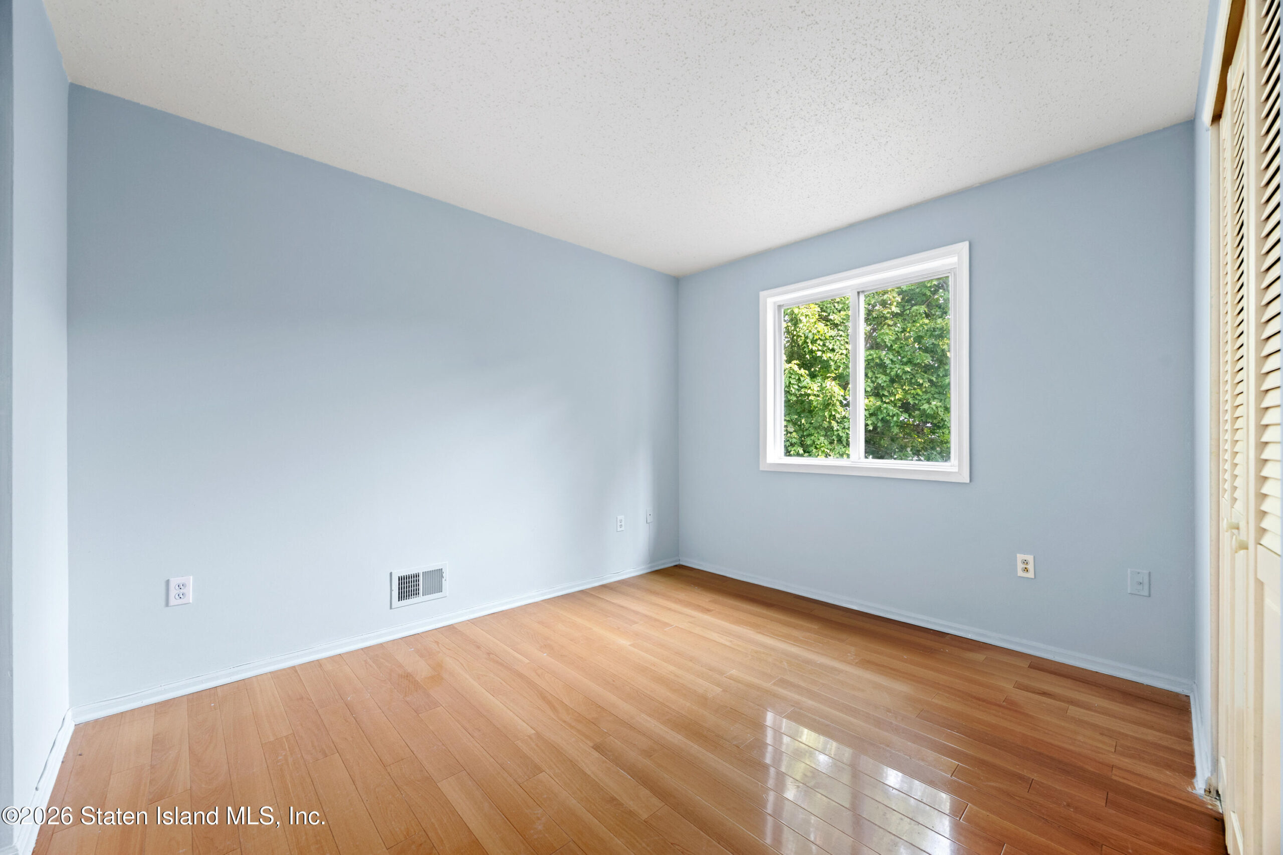 56 Emily Lane, Staten Island, NY, 10312 image 19