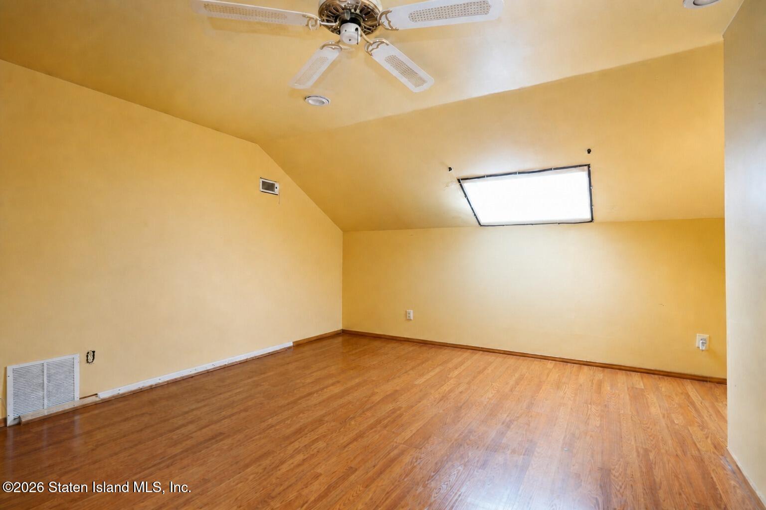 171 Rolling Hill Green, Staten Island, NY, 10312 image 25