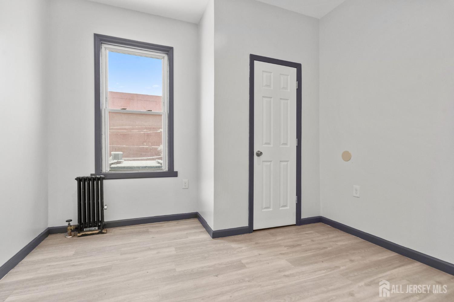 211 N 13th Street, Newark, NJ, 07107 image 7