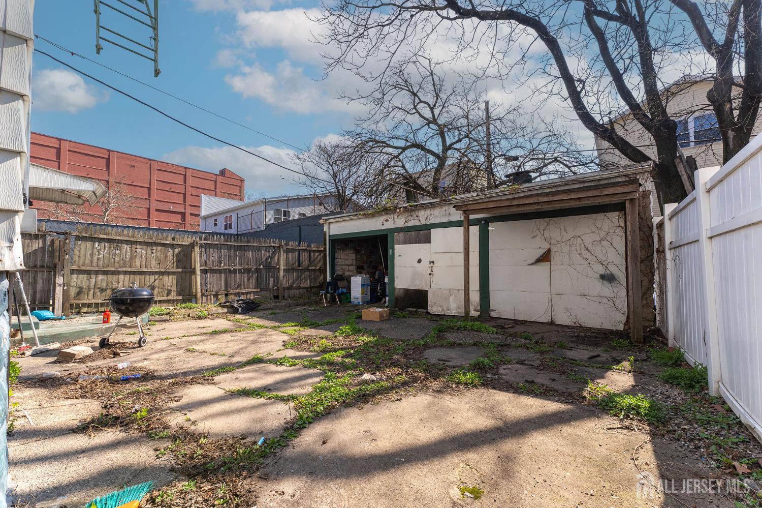 211 N 13th Street, Newark, NJ, 07107 image 51