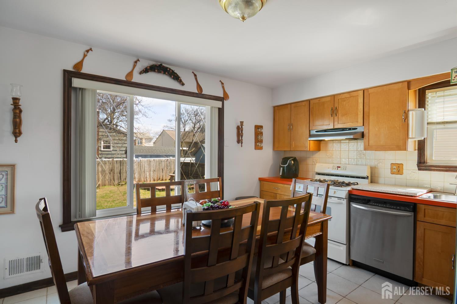 118 Wilton Avenue, Middlesex, NJ, 08846 image 7