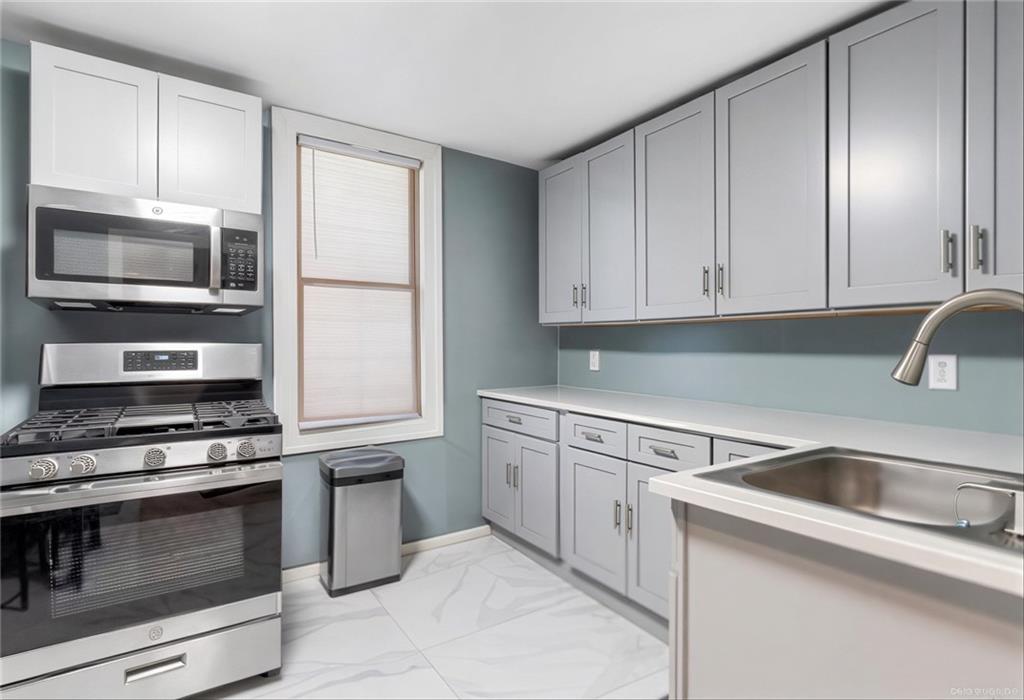 3402 Avenue J, Brooklyn, New York, 11210 image 19