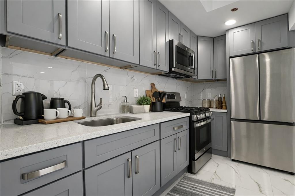 2819 West 17th Street 2A, Brooklyn, New York, 11224 image 10