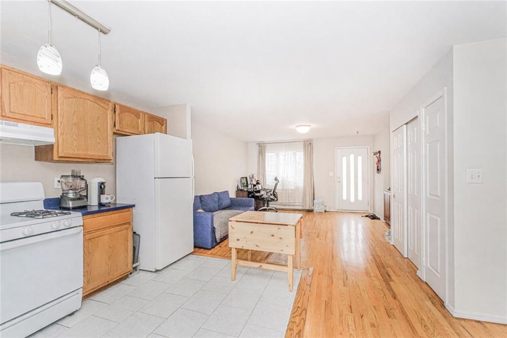 2456 West 2nd Street, Brooklyn, New York, 11223 image 17
