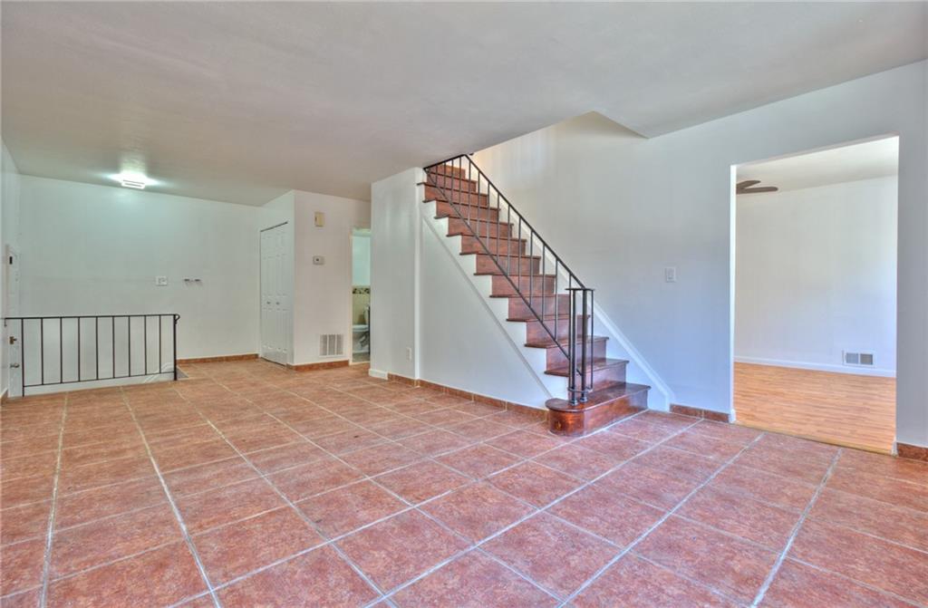 14 Parkview Loop, Staten  Island, New York, 10314 image 13