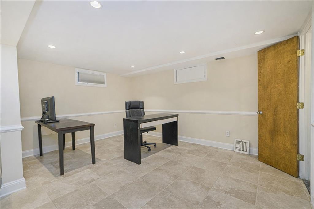 45 College Avenue, Staten  Island, New York, 10314 image 27