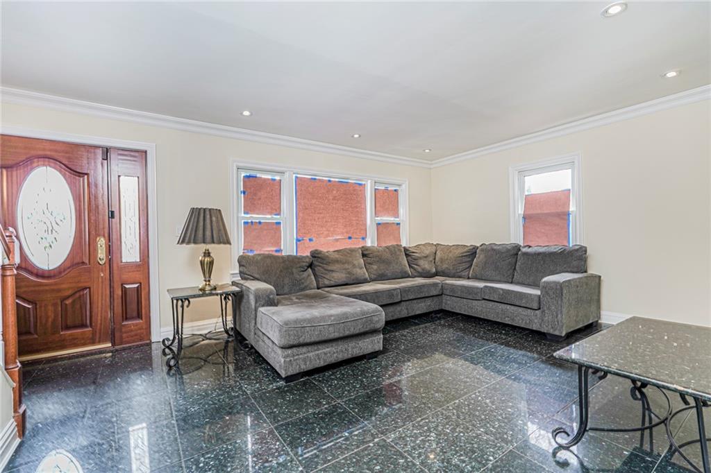 45 College Avenue, Staten  Island, New York, 10314 image 7