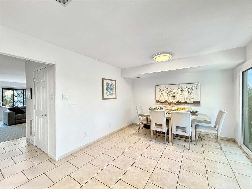 362 Rolling Hill Green 1, Staten  Island, New York, 10312 image 13