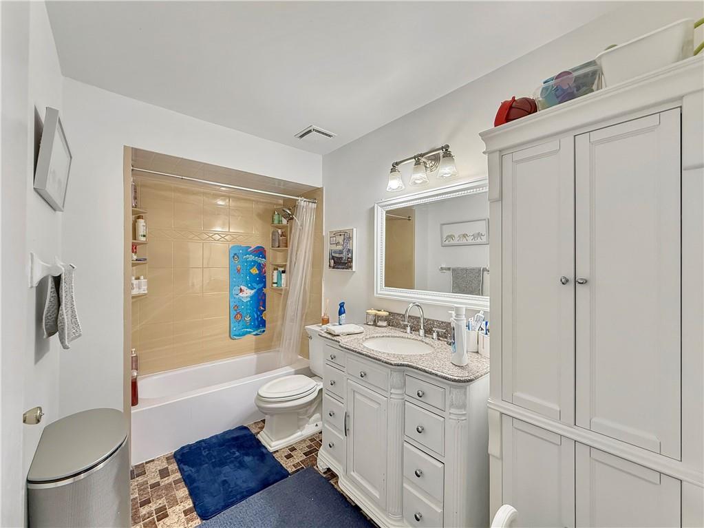 362 Rolling Hill Green 1, Staten  Island, New York, 10312 image 20
