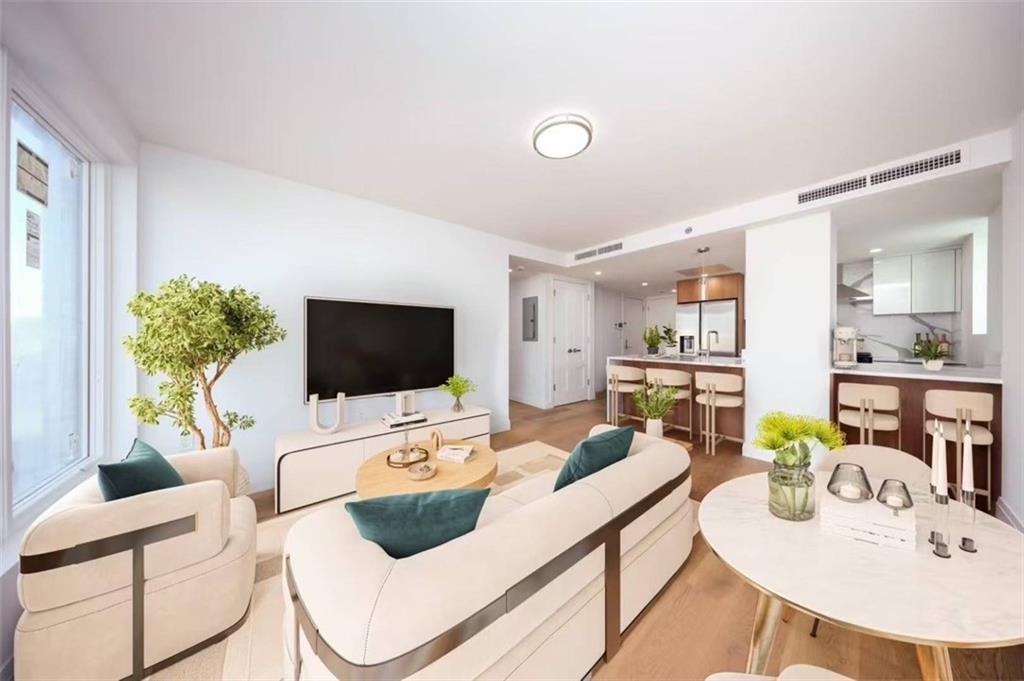 1710 84th Street 304 Image 4