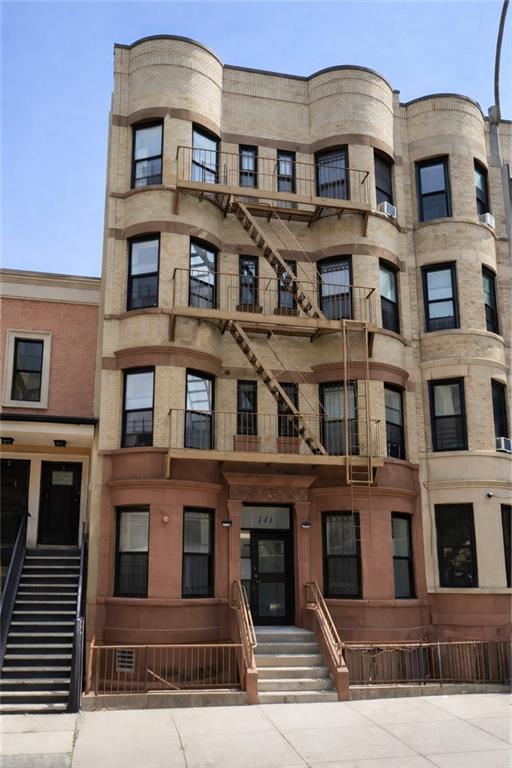 141 Albany Avenue, Brooklyn, New York, 11213