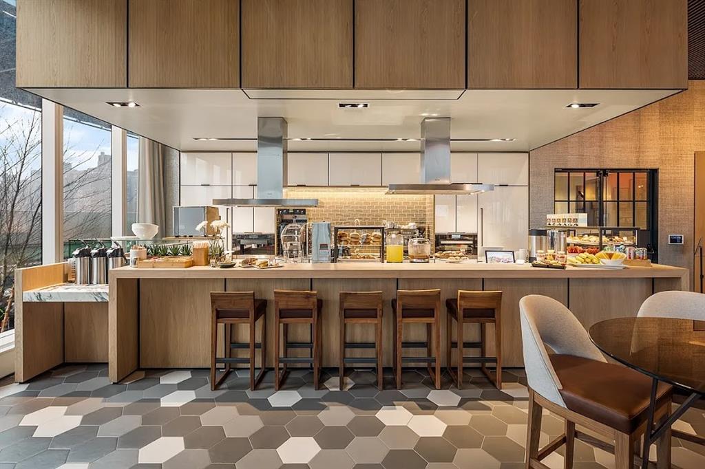 252 South Street 28A, Manhattan, New York, 10002 image 10