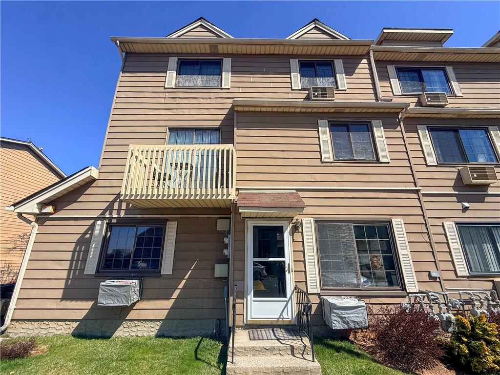 31 Gardenia Lane 25, Staten  Island, New York, 10314 image 15