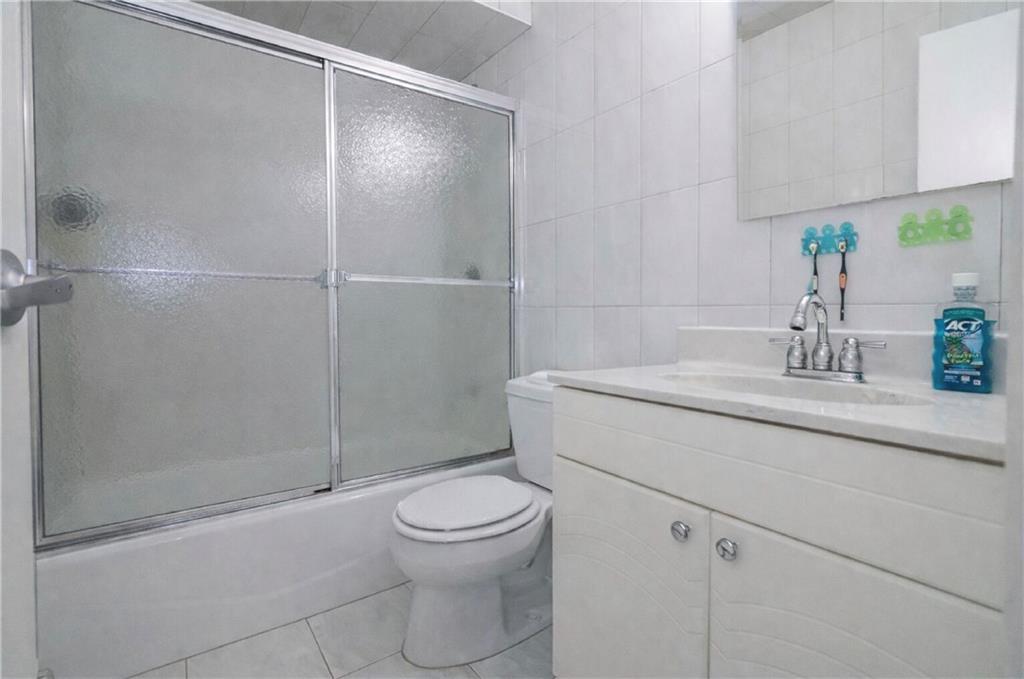 31 Gardenia Lane 25, Staten  Island, New York, 10314 image 8