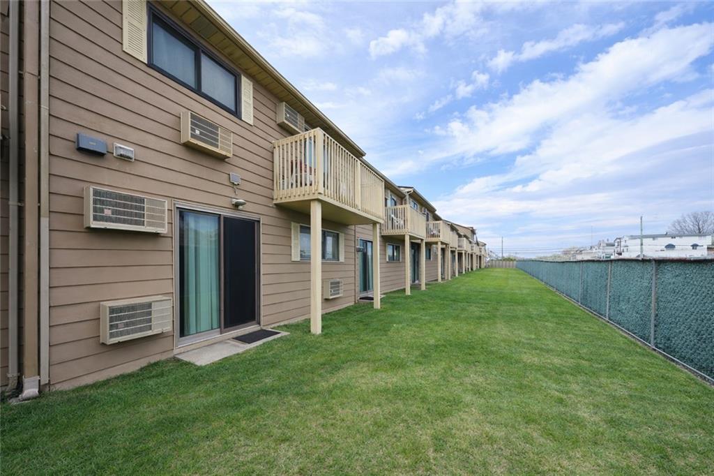 177 Lamped Loop 45, Staten  Island, New York, 10314 image 19