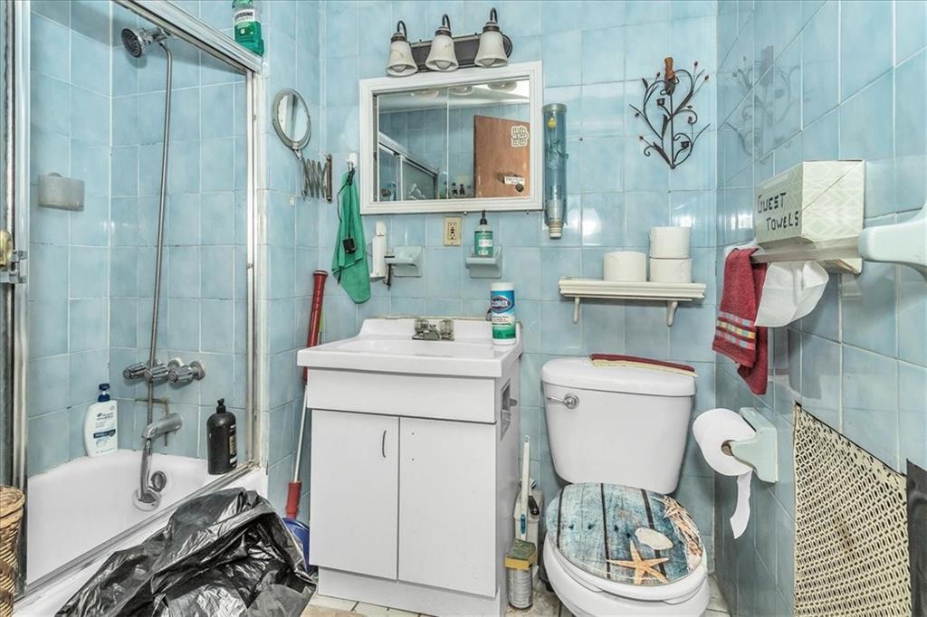 382 Manhattan Avenue, Brooklyn, New York, 11211 image 14