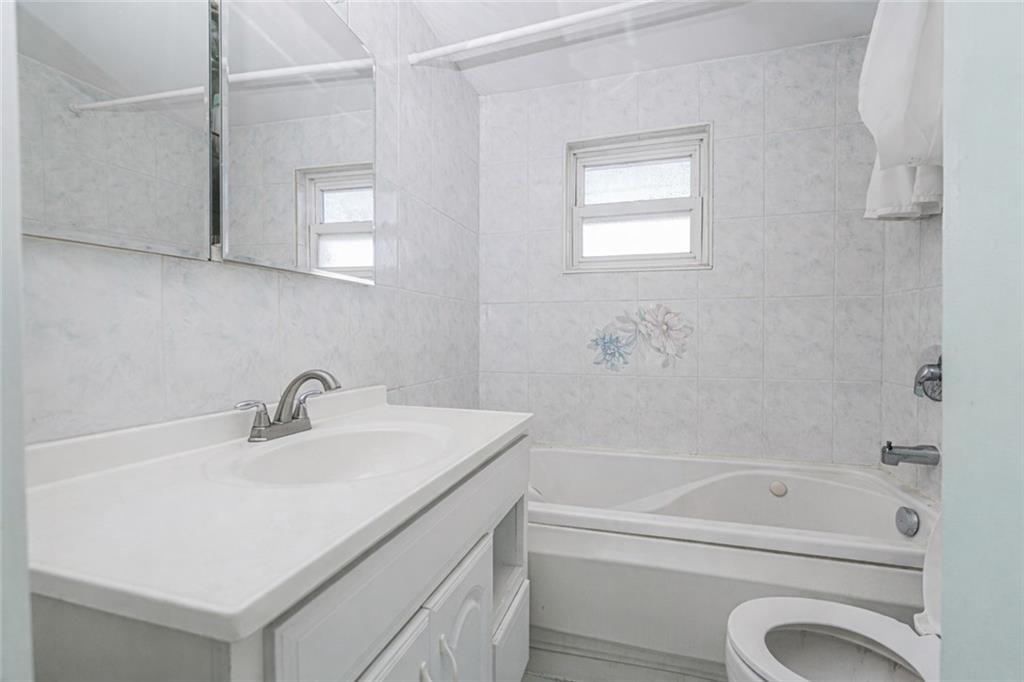 247 Guyon Avenue, Staten  Island, New York, 10306 image 25