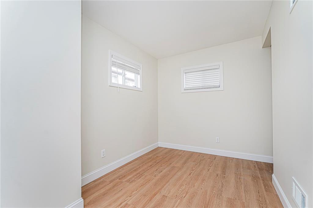 35 Milbank Road, Staten  Island, New York, 10306 image 8