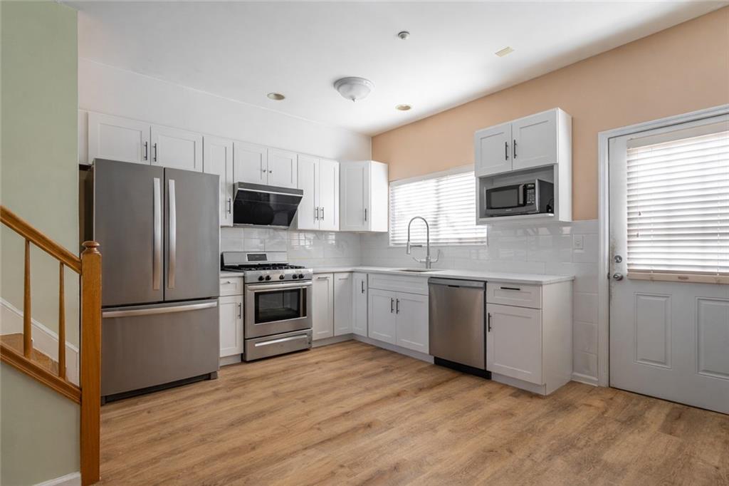 69 Alex Circle, Staten  Island, New York, 10305 image 19