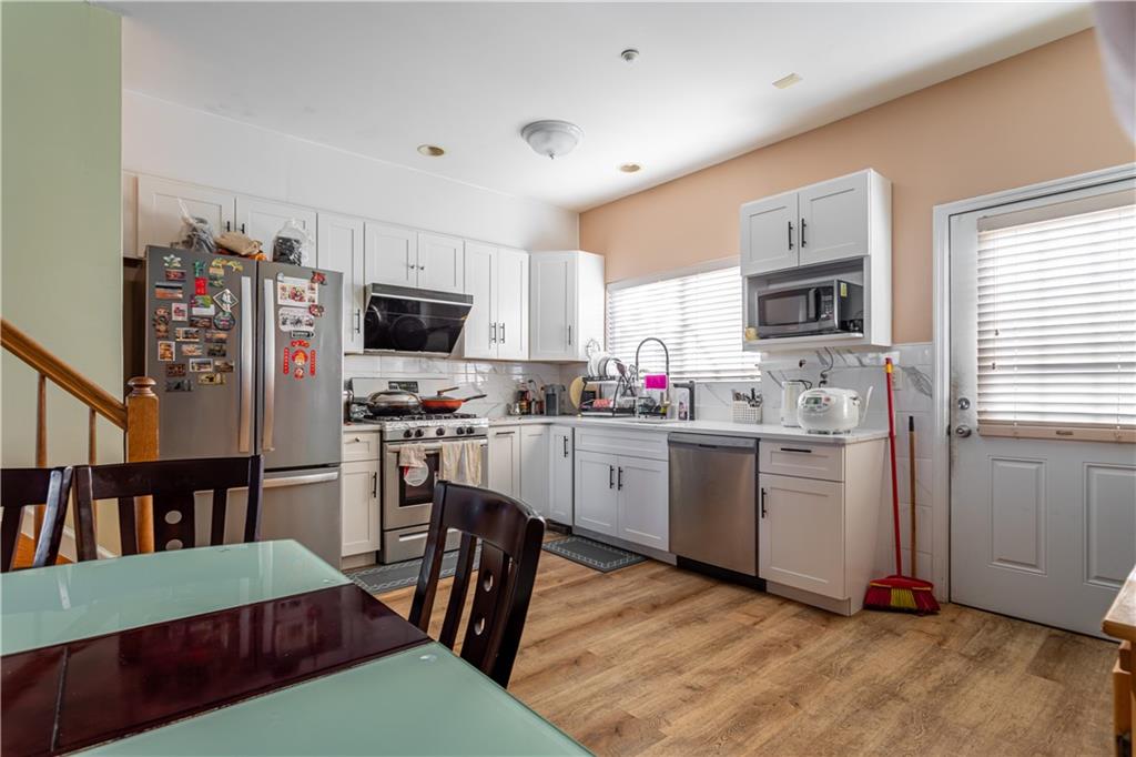 69 Alex Circle, Staten  Island, New York, 10305 image 21
