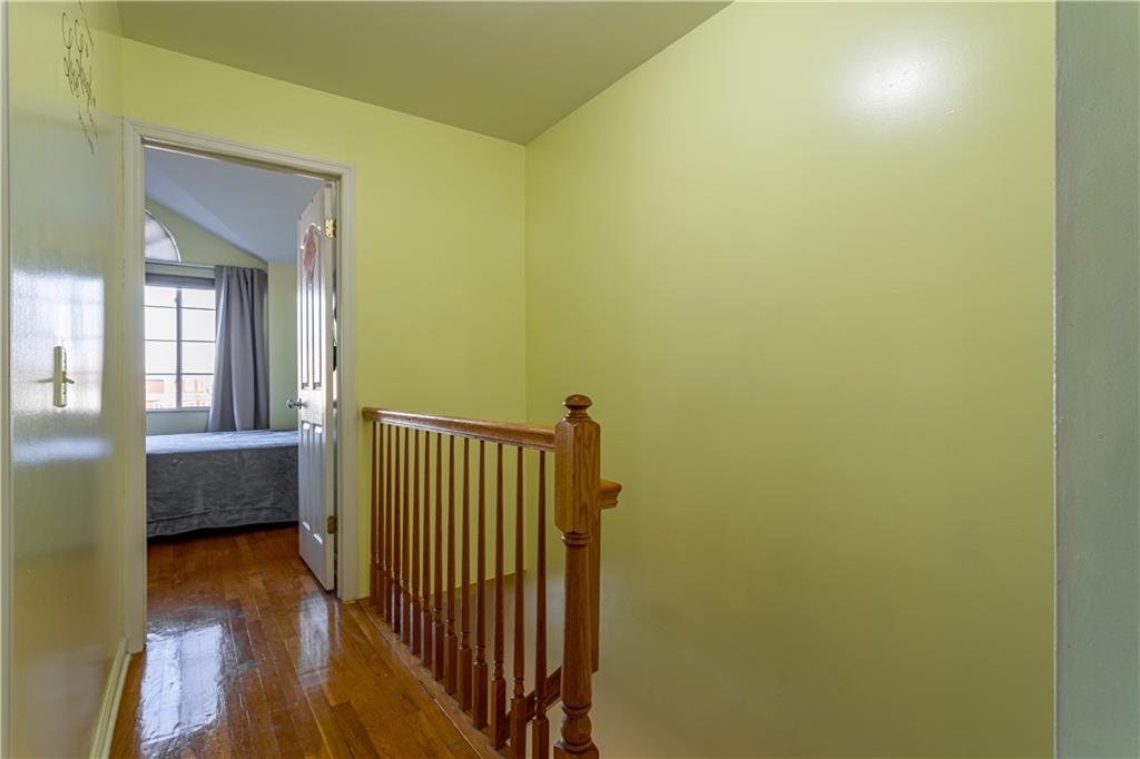 69 Alex Circle, Staten  Island, New York, 10305 image 23