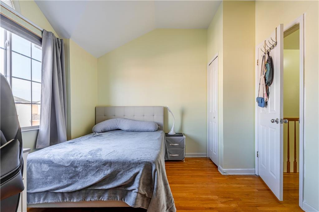 69 Alex Circle, Staten  Island, New York, 10305 image 31