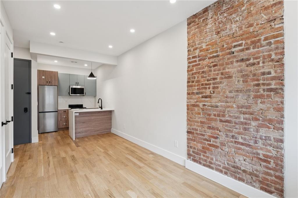 220 Schaefer Street 2B, Brooklyn, New York, 11207 image 9