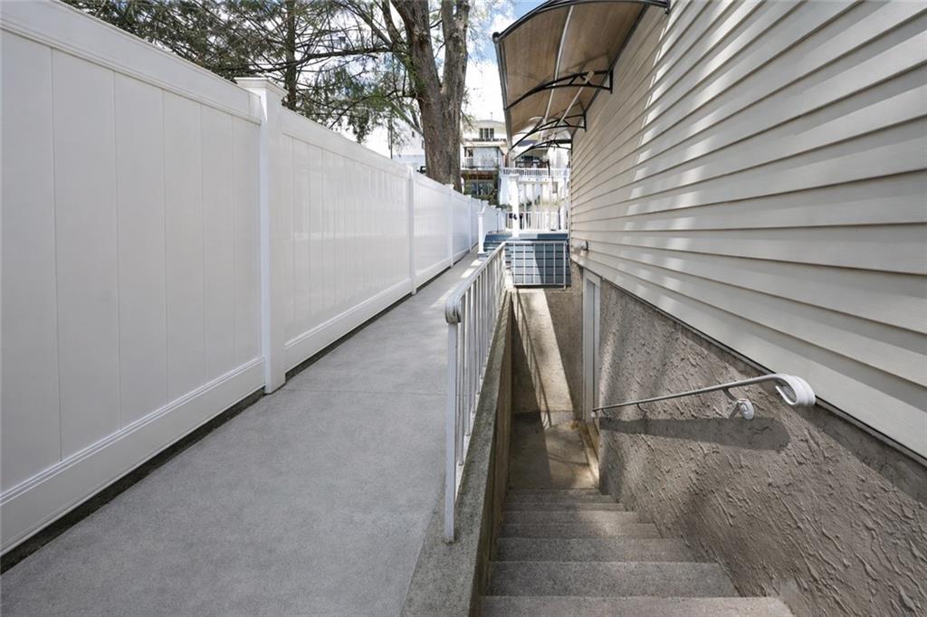 25 Amazon Court, Staten  Island, New York, 10304 image 14